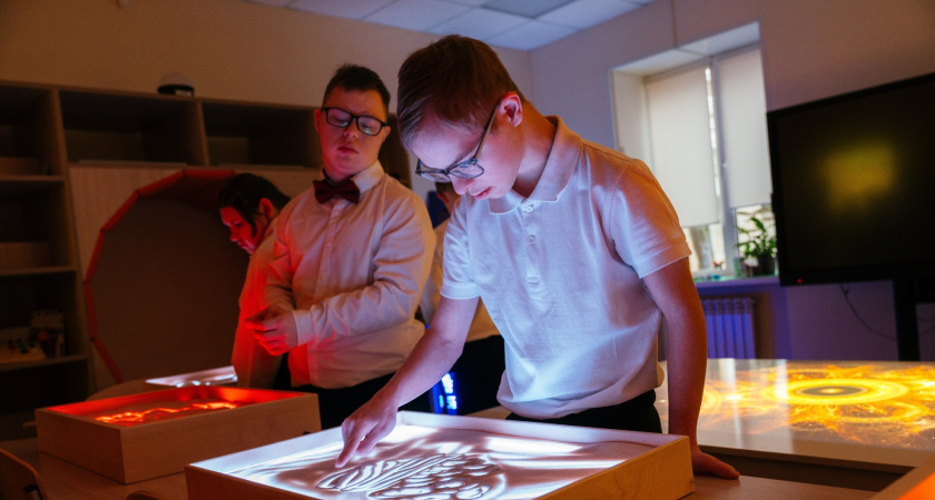    В ухтинской школе №45 оборудован многофункциональный центр консультирования, диагностики и коррекции для детей с особыми потребностями