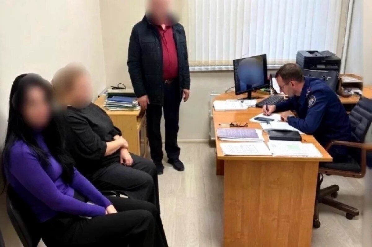    Директора ейского колледжа заподозрили во взятках на 855 тысяч рублей