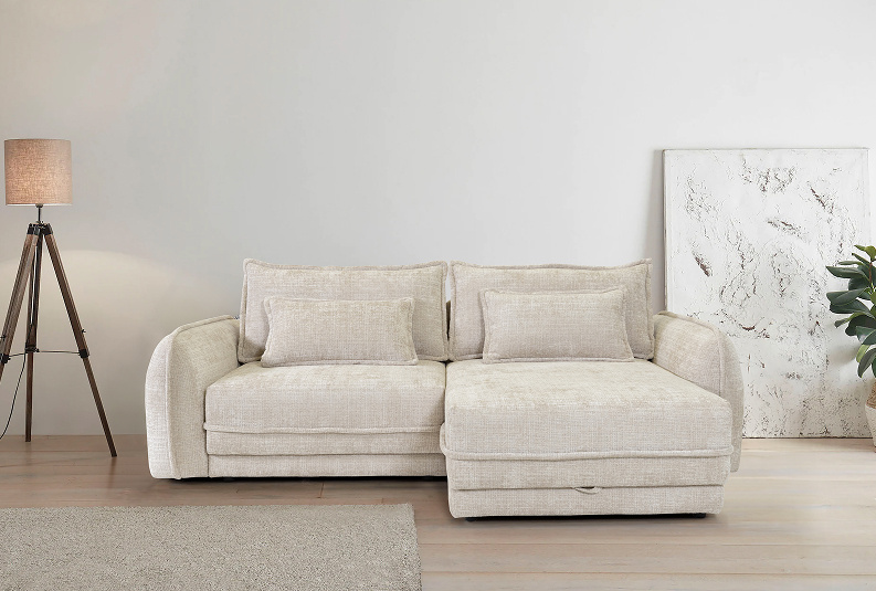 Дизайн гостиной в белых тонах