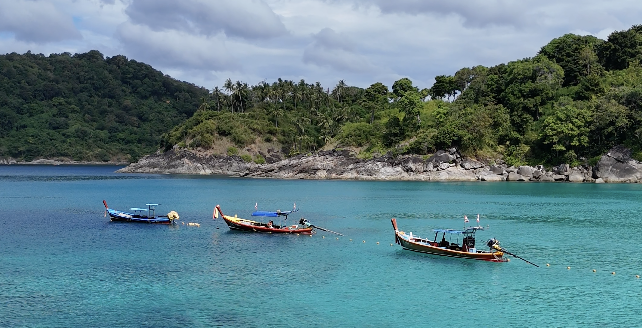 пляж Фридом, Пхукет