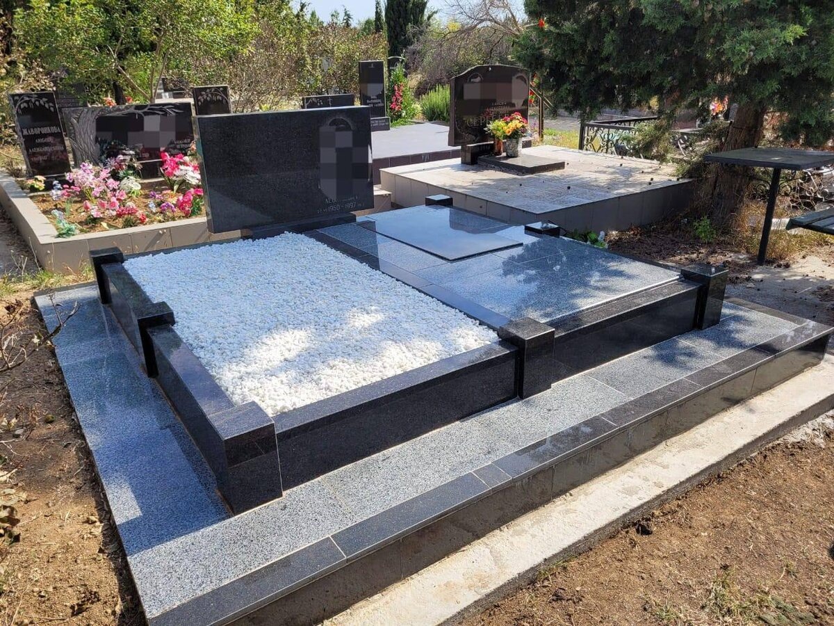 Гранитная облицовка