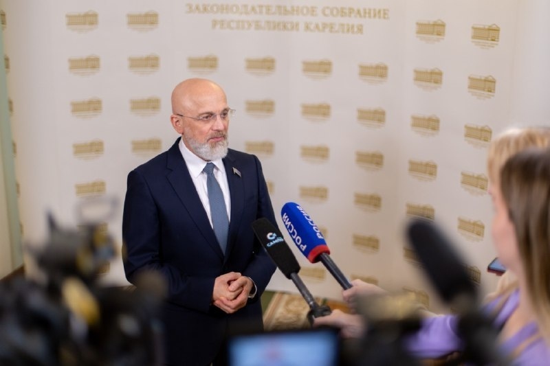    Председатель Заксобрания Карелии Элиссан Шандалович. Фото: пресс-служба Законодательного собрания Республики Карелия