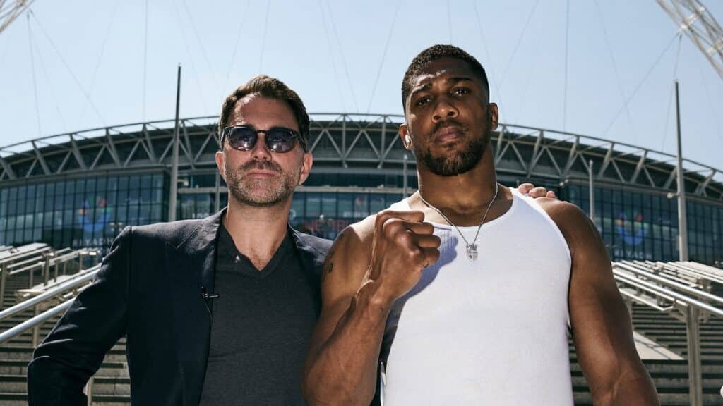 Эдди Хирн назвал сообщения о бое Джошуа против Джейка Пола «преждевременными» (Фото – Марк Робинсон, Matchroom Boxing).