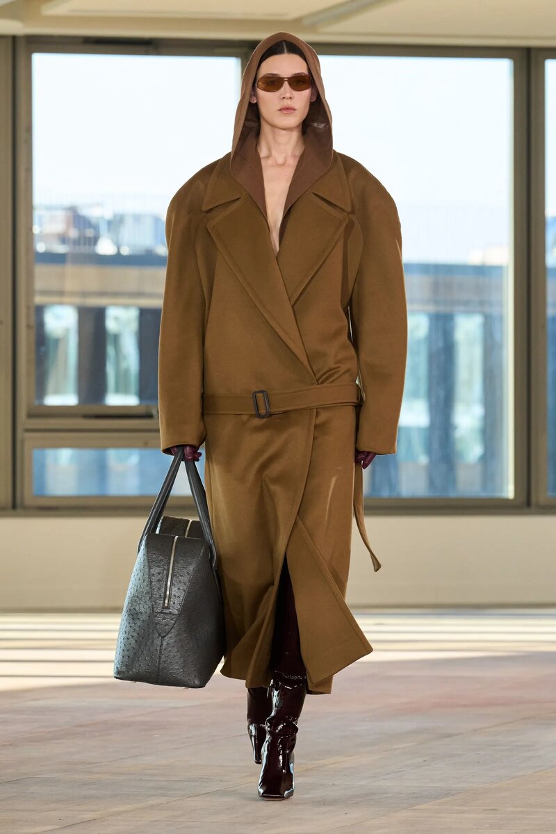 Stella McCartney осень-зима 2025/2026