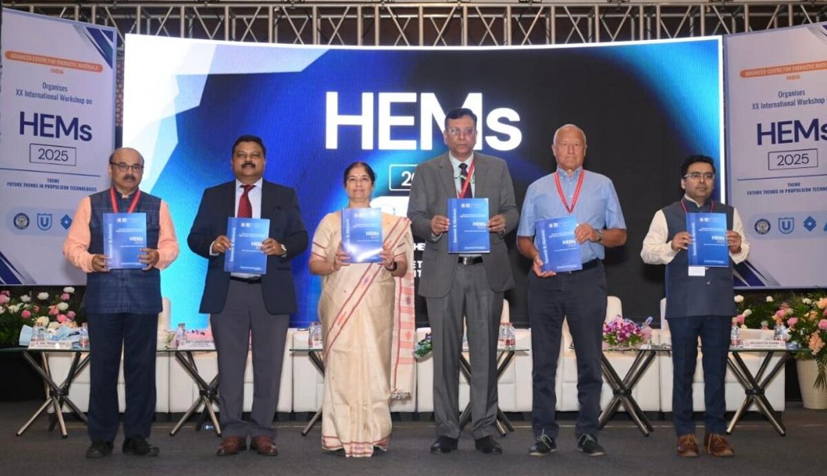 Фото предоставили сотрудники ТГУ На конференции «XX International Workshop on HEMs-2025: Future Trends in Propulsion Technologies» в Индии