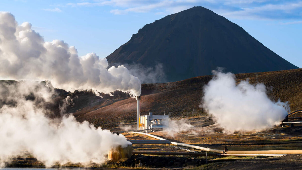     Фото: Serge Yatunin/Shutterstock/FOTODOM Геотермальные электростанции используют тепло от магмы