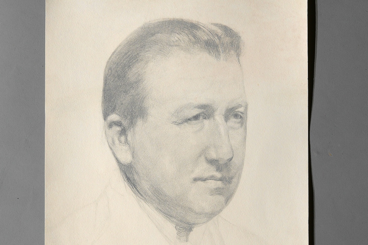    Обнаруженный портрет неизвестного после реставрации. / vk.com/Международный центр реставрации