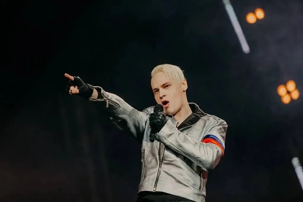 Я русский - всему миру на зло...