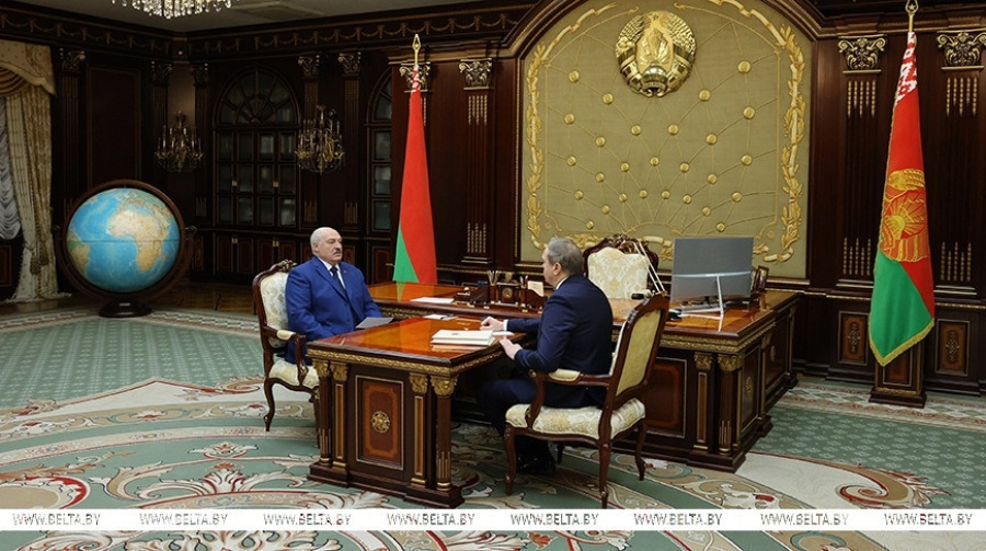     Лукашенко о НАН: без науки никуда, но ответственность за результат — на главе Академии