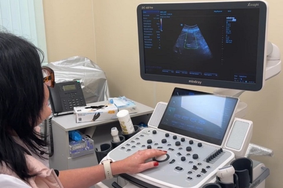    Современное оборудование помогает врачам быстро и точно ставить диагнозы, а значит - вовремя начинать лечение и спасать жизни. Фото: t.me/goroda_pobratimy