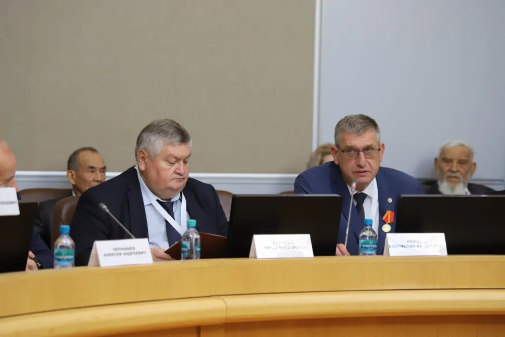     Сергей Балыкин поздравил Федеральный научный центр биологических систем и агротехнологий с юбилеем Алла Черкесатова
📷    Сергей Балыкин поздравил Федеральный научный центр биологических систем и агротехнологий с юбилеем Алла Черкесатова
