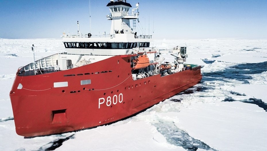 Автор фото: ВМС Франции. Полярное патрульное судно ледокольного класса L'Astrolabe (P 800).