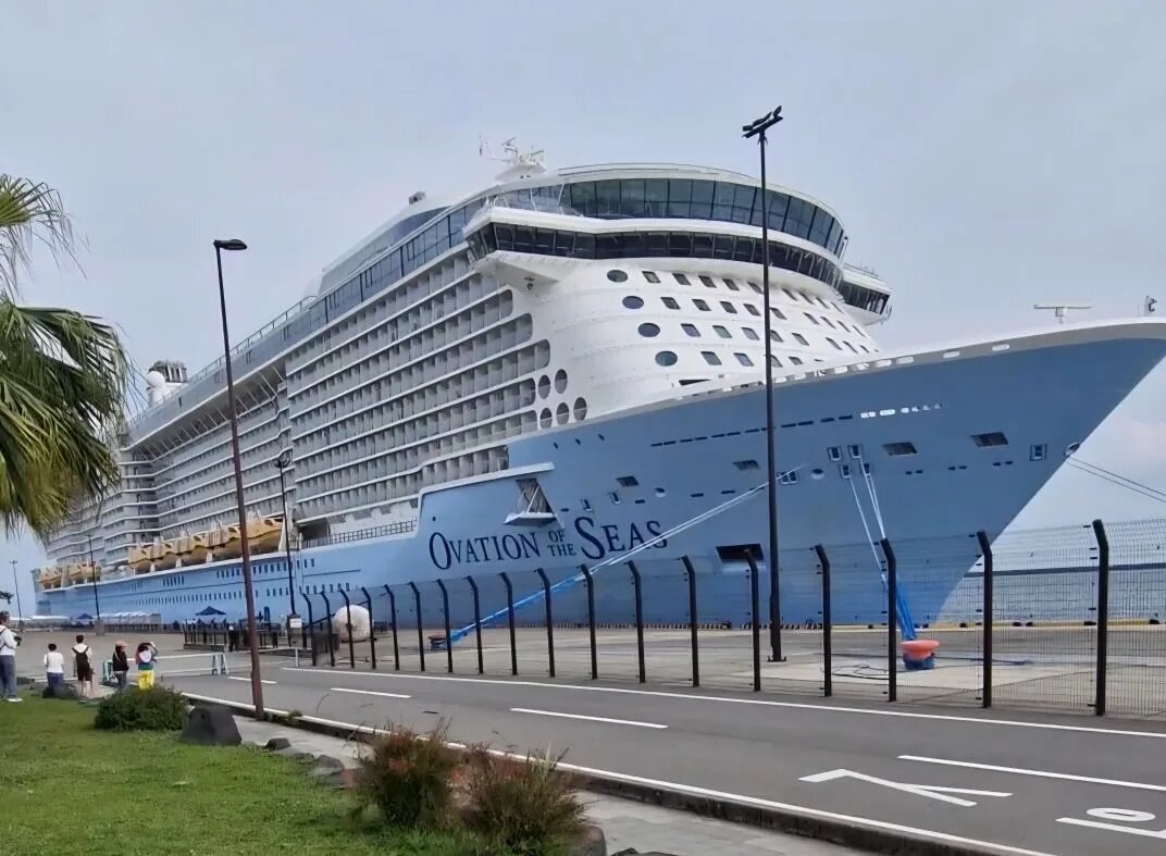 Фото из личного архива: лайнер Ovation of the Seas