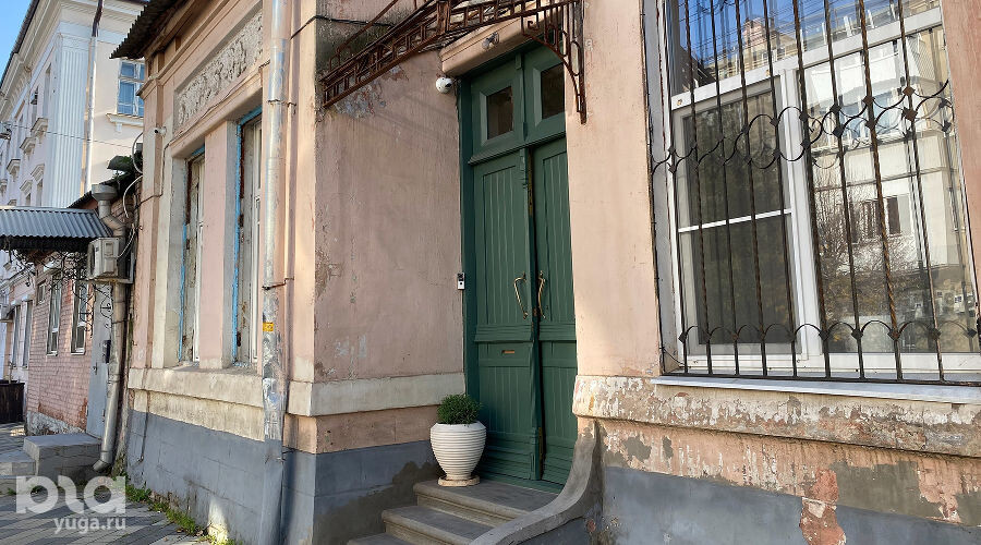     Дверь и накрылечник на Советской, 70 — угадайте, что в предмете охраны Фото Александра Гончаренко, Юга.ру