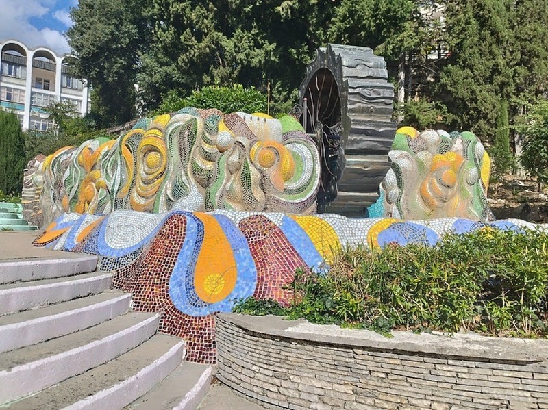    Команда Ротенберга уничтожила лучший мозаичный комплекс Крыма