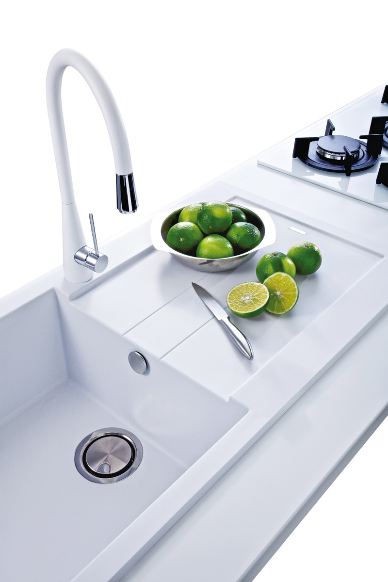 Кипильно белая кухонная мойка от Longran из акрила