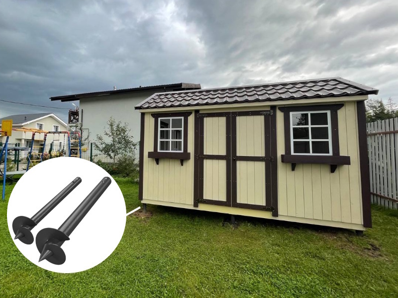 Деревянный хозблок от производителя СМК Комплект на винтовых сваях.