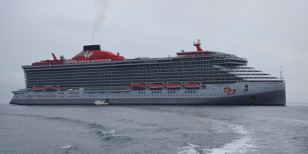 «Resilient Lady»: круиз формата 18+