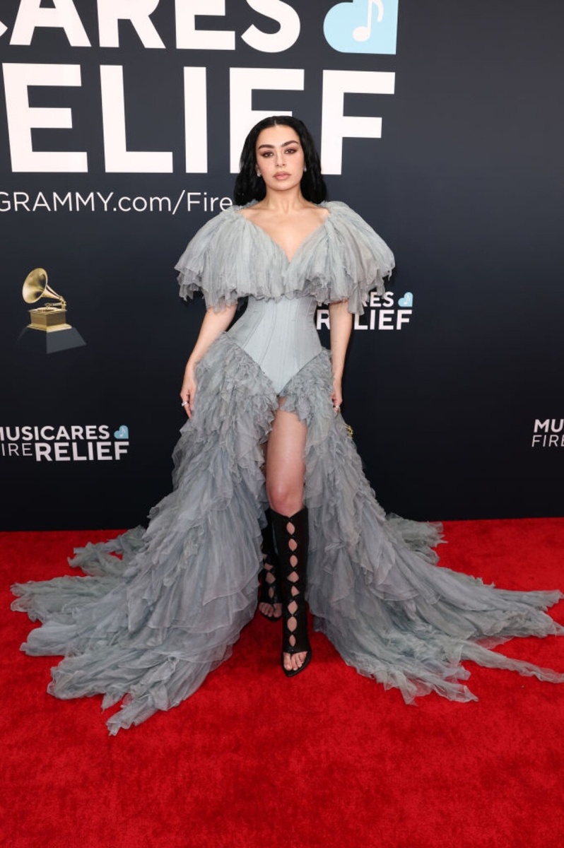 Charli XCXИсточник: Matt Winkelmeyer/ Getty Images for The Recording Academy
