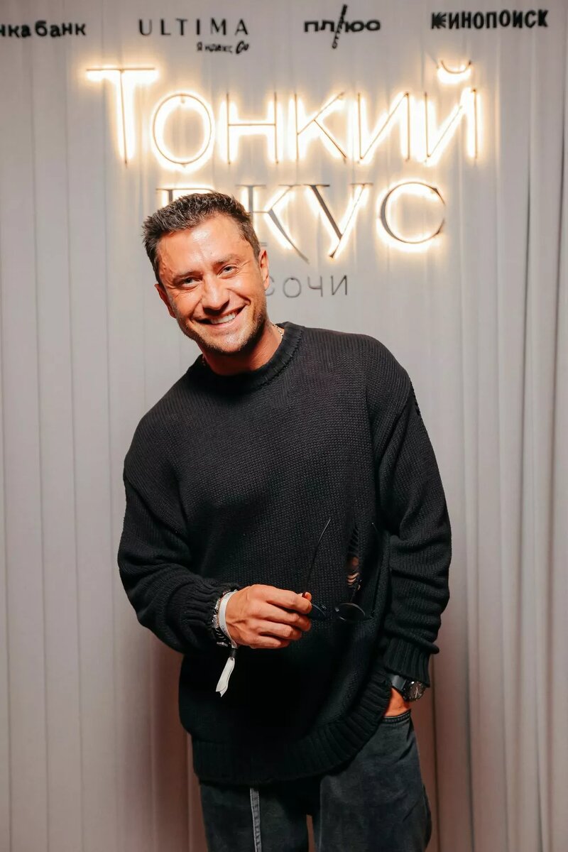 Павел Прилучный📷
