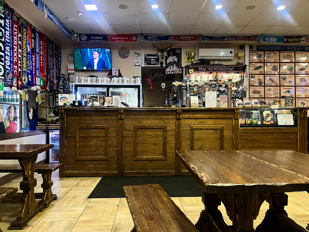 барная стойка и одновременно зона заказа →