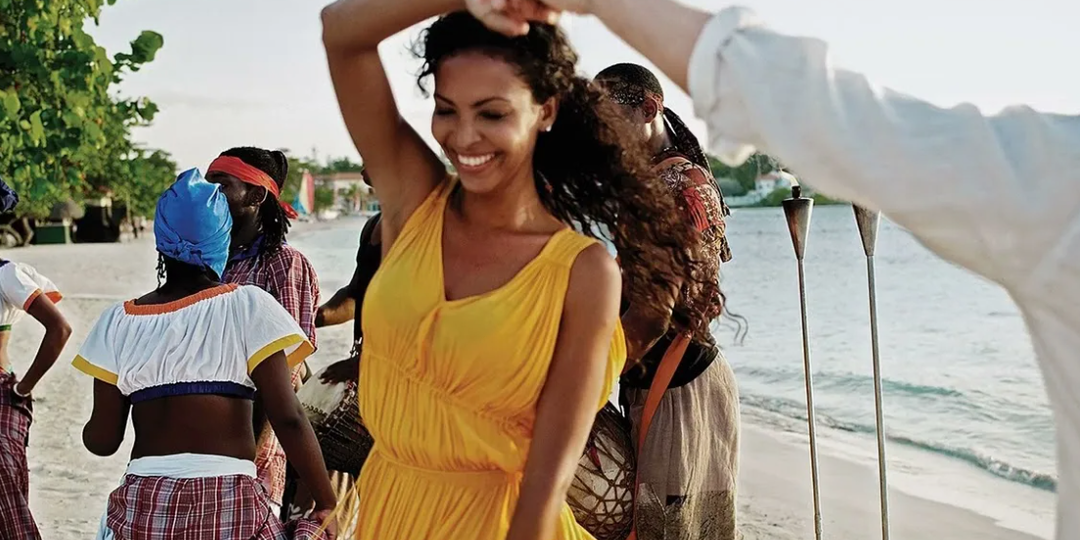 Отказываются от денег, если ты им понравился: Кубинки на "Острове Свободы" без света и будущего