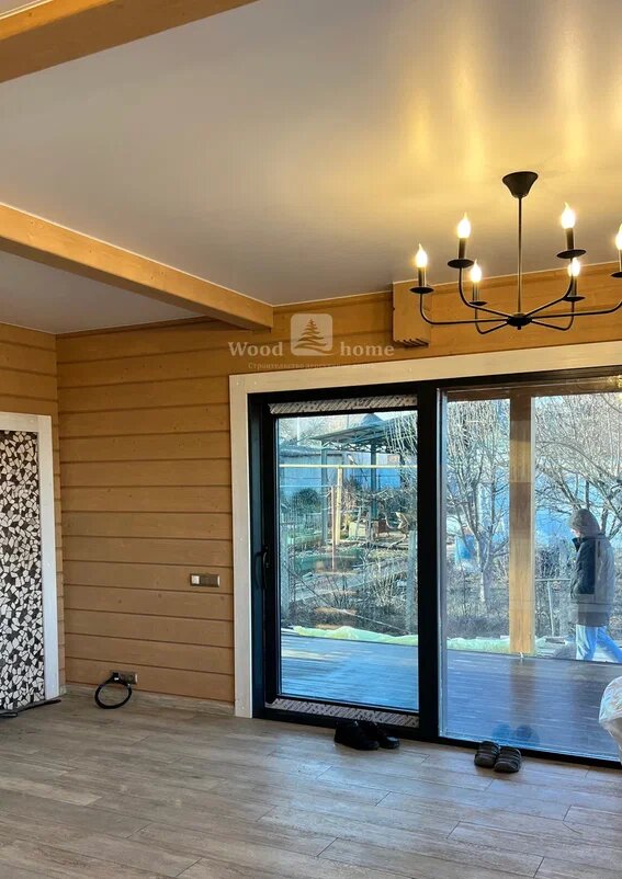 На фото: работа компании WOOD HOME
