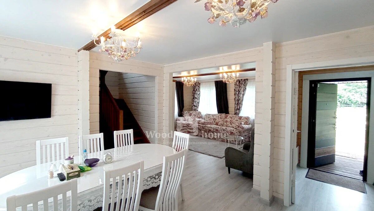 На фото: работа компании WOOD HOME