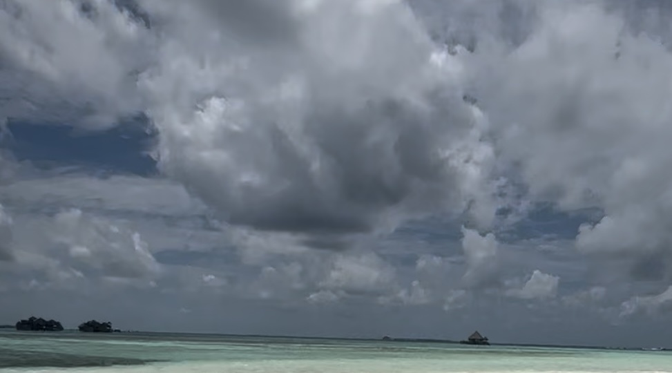 ПОГОДА НА МАЛЬДИВАХ. НЕТ РАЗНИЦЫ ВЫСОКИЙ ИЛИ НИЗКИЙ СЕЗОН.