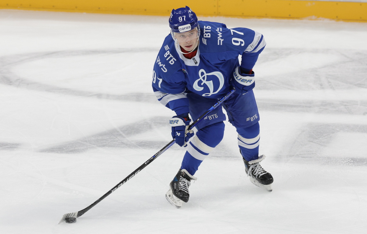    Нападающий "Динамо" Никита Гусев  Михаил Синицын/ТАСС