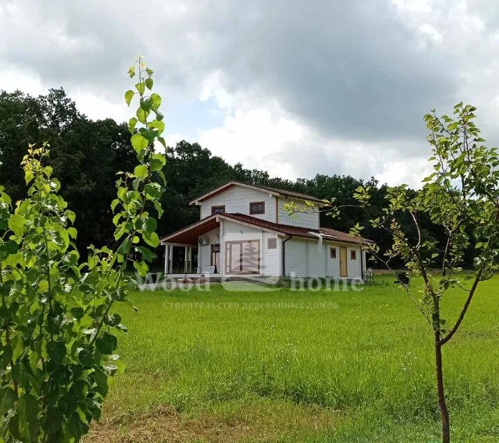 На фото работа компании компании WOOD HOME