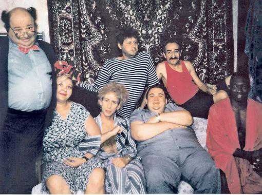 Фото со съемок первого в России реалити-ситкома. ~1997 год.