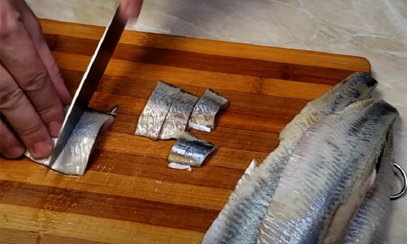 Селедка в горчичном маринаде — простой секрет изысканной закуски