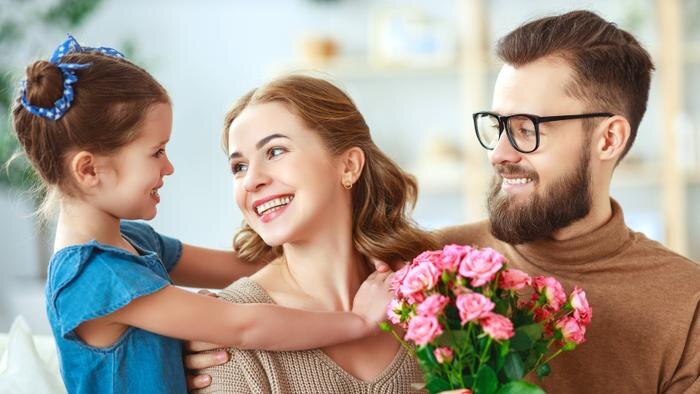 День матери 2025 в России? Как поздравить маму и почему этот праздник очень важный. Обложка © Shutterstock / FOTODOM / Evgeny Atamanenko