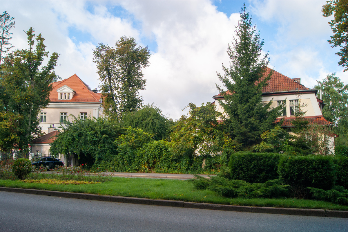 Калининград. Амалиенау. Вилла Яфа и Вилла Рутт.