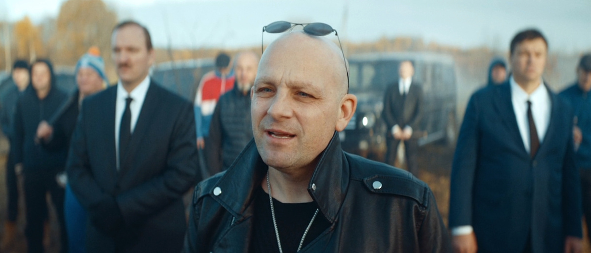 Кадр из кинофильма "За Палыча!", 2023 г., режиссер Андрей Богатырев, сценаристы Георгий Афанасьев, Максим Боев, Андрей Богатырев, Алексей Чадов, композитор Никита Ямов (скриншот) 