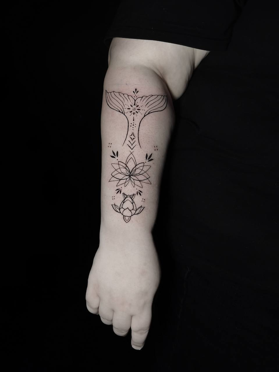 Женская татуировка в Москве 