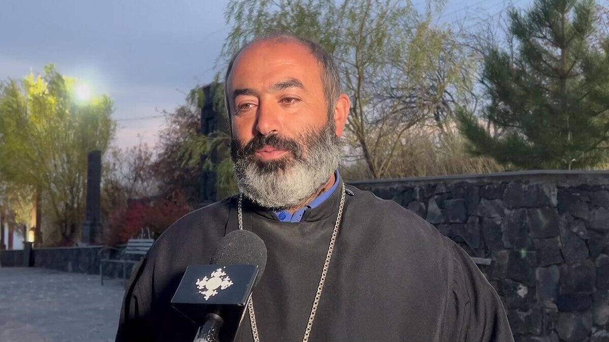 Настоятель церкви Святого Ованнеса в Бюракане Тер Вртанес Багалян © Sputnik