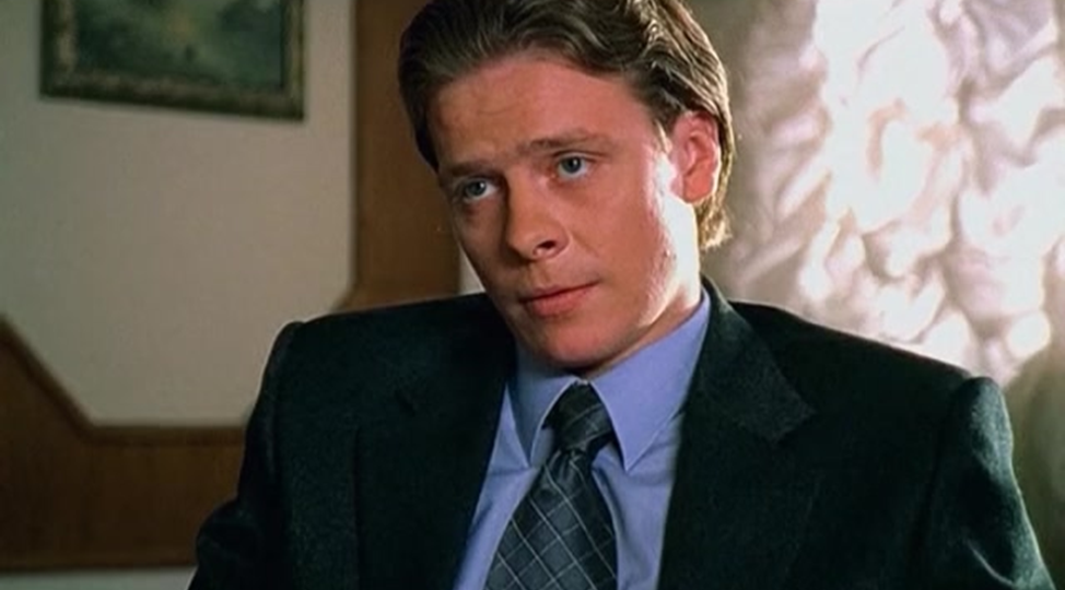 ЗАБАВНЫЕ КИНОЛЯПЫ В СЕРИАЛЕ «БРИГАДА», КОТОРЫЕ ВЫ ЕЩЕ НЕ ВИДЕЛИ. 10 СЕРИЯ.