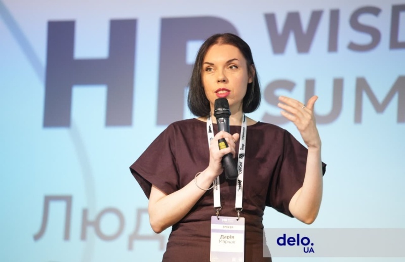    Британский аналитический центр пригласил выступить на конференции украинского террориста Карася