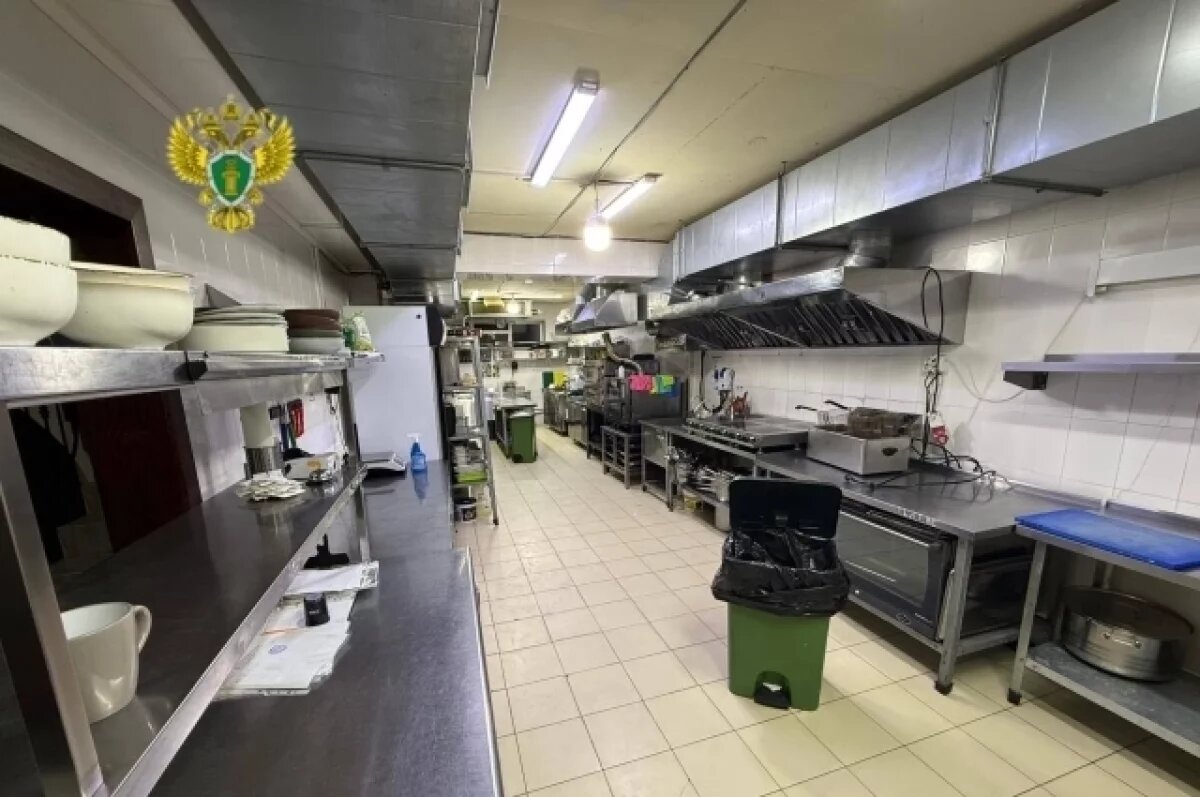    Прокуратура проводит проверку после массового отравления в Махачкале