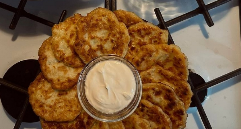    Попрощалась со скучной овсянкой: на завтрак теперь только эти оладьи - пышные и не оседают