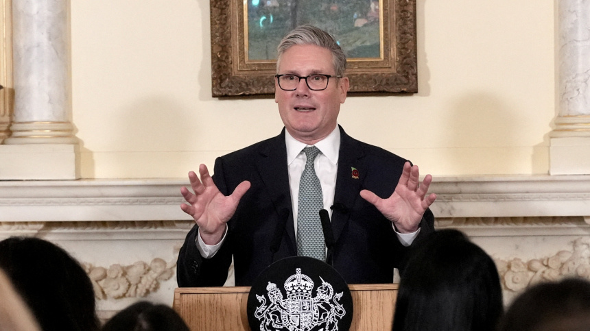    Фото: Reuters/Stefan Rousseau