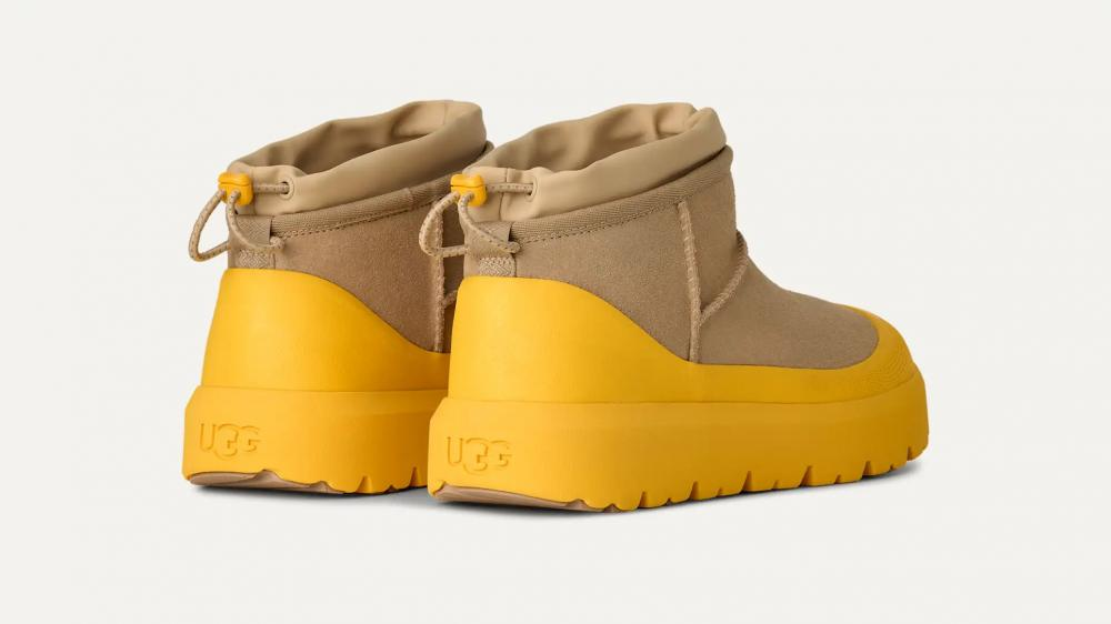 UGG Classic Ultra Mini Weather Hybrid