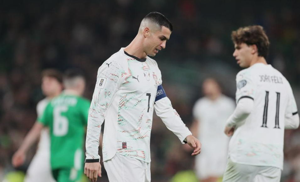 Криштиану Роналду не сможет сыграть за Португалию в заключительном туре отбора на ЧМ-2026. Фото: соцсети