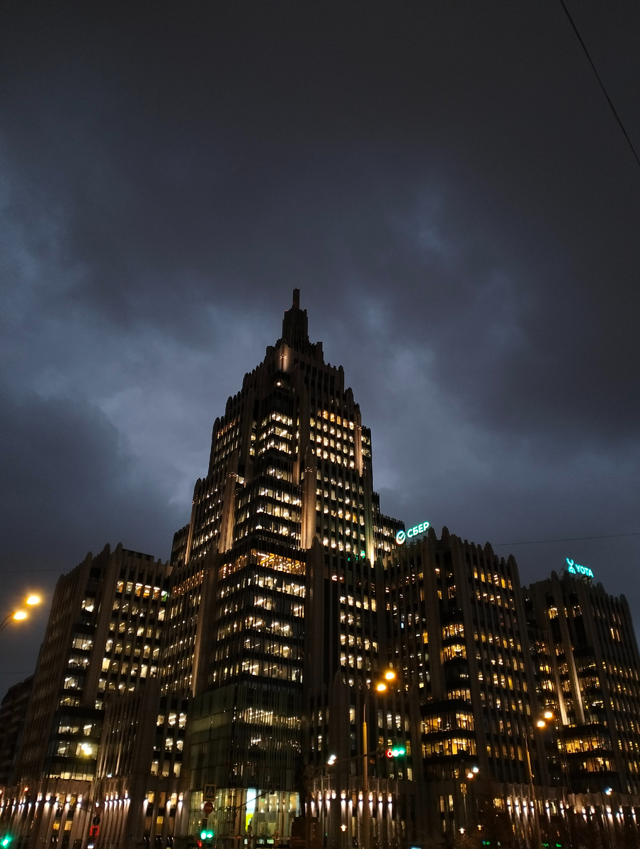 Новые законы с ноября 2025, разбираемся с тонкостями вместе с командой ЛОЙЕР Консалтинг 