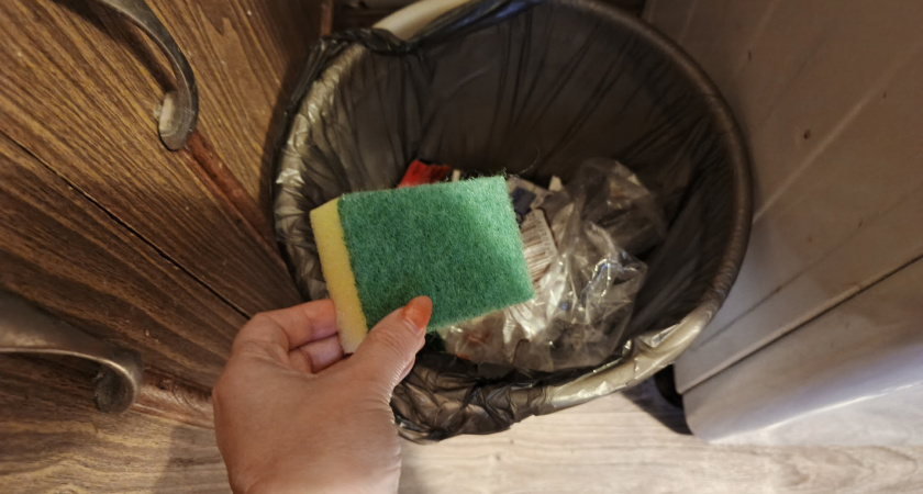    Навсегда попрощалась с вонючими губками для мытья посуды: находка от бабушки, которая не требует расходов