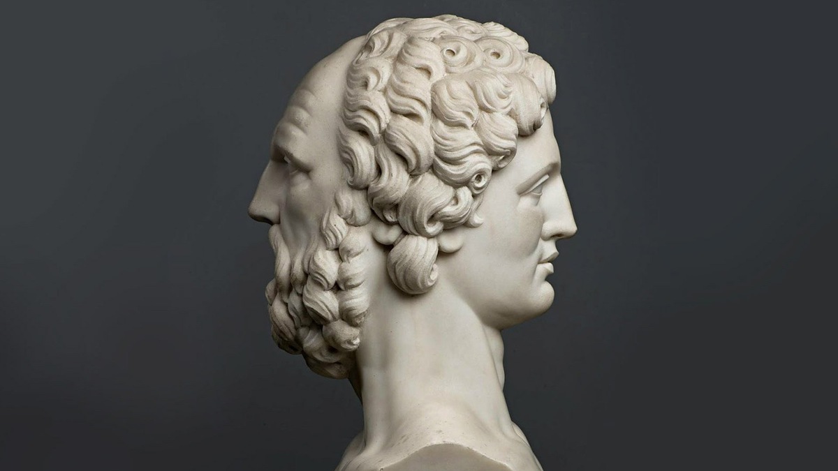 Двуликий Янус - в честь которого Юлий Цезарь установил праздрование Нового Года - 1 января