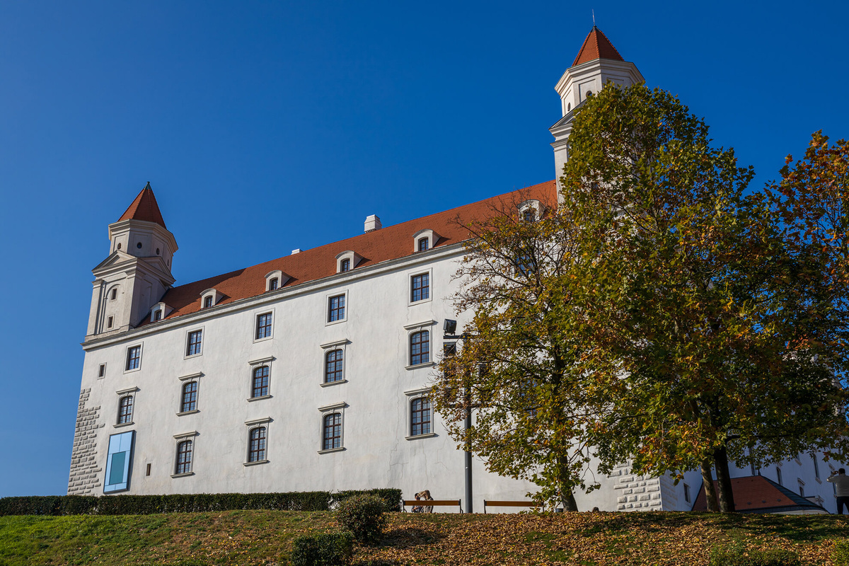 Братиславский град. Братислава, Словакия. © Дмитрий Сахаров / justkeeptraveling.ru