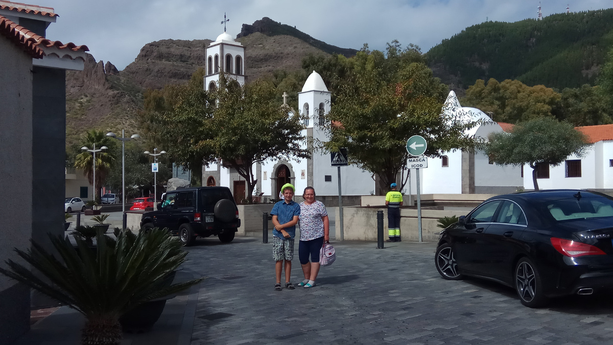 На главной площади Сантьяго дель Тейде